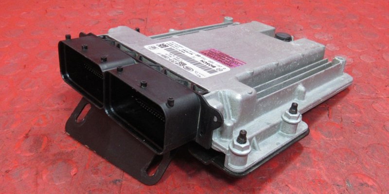 Jaguar Powertrain Control Module (PCM)